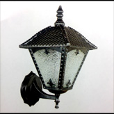 Đèn gắn tường ngoài trời có mái ngói cổ điển CT-6137 Ø170xH350